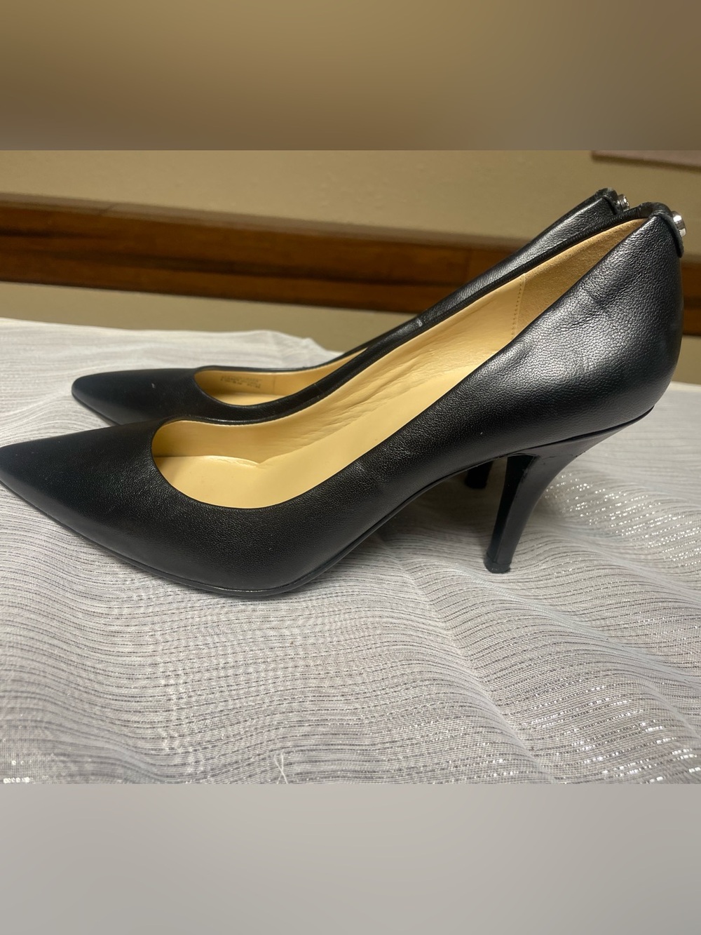 Michael Kors Black Leather Pointed-Toe Pumps